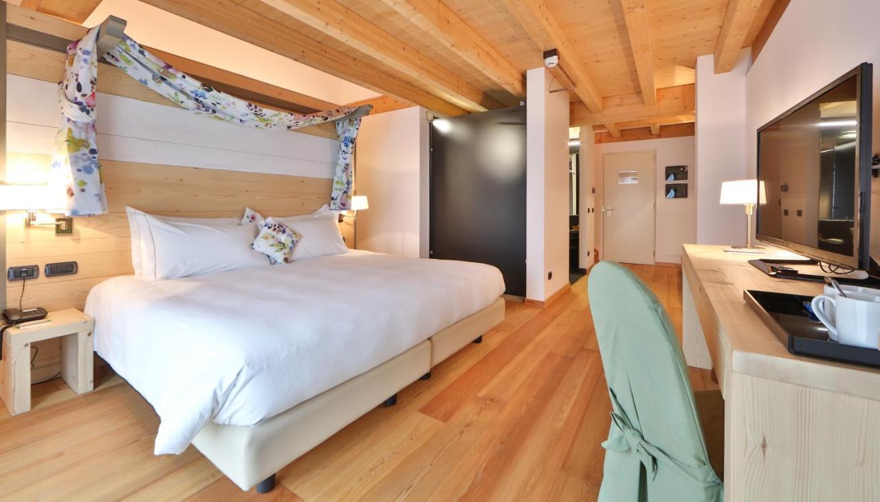 Hotel Alla Posta Saint-Vincent Buitenkant foto