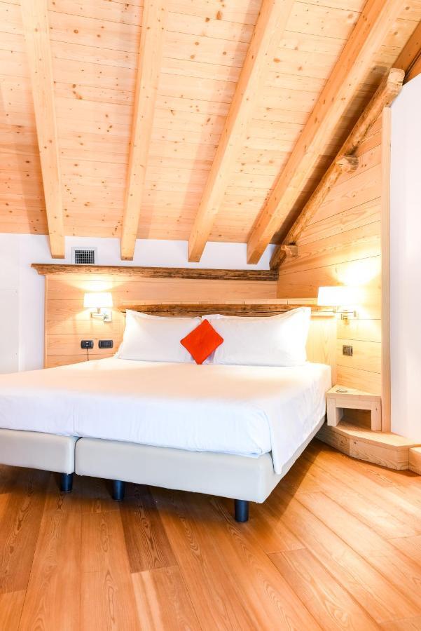 Hotel Alla Posta Saint-Vincent Buitenkant foto